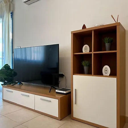 شقة Hills Luxury Beach لقنت