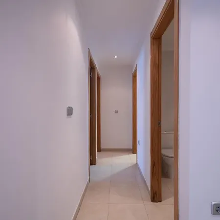 Hills Luxury Beach Apartment *